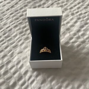 pandora rose gold tiara ring